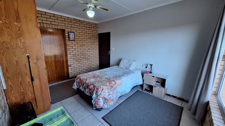 4 Bedroom Property for Sale in Port Owen Western Cape